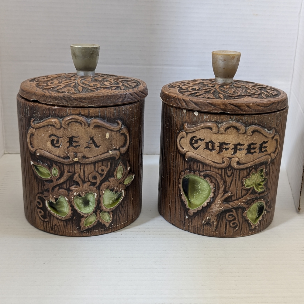 Treasure Craft Set of 2 vintage ceramic canisters. Made in the USA - 1970s